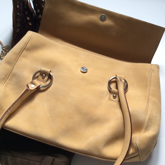 Gianfranco Ferre suede light yellow bag purse - Picture 4 of 6